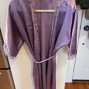 Gilligan & O'Malley Purple Robe